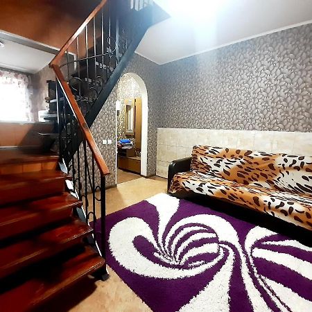 Appartement Шевченко 2 à Kropyvnytsky Extérieur photo