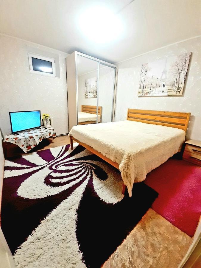 Appartement Шевченко 2 à Kropyvnytsky Extérieur photo