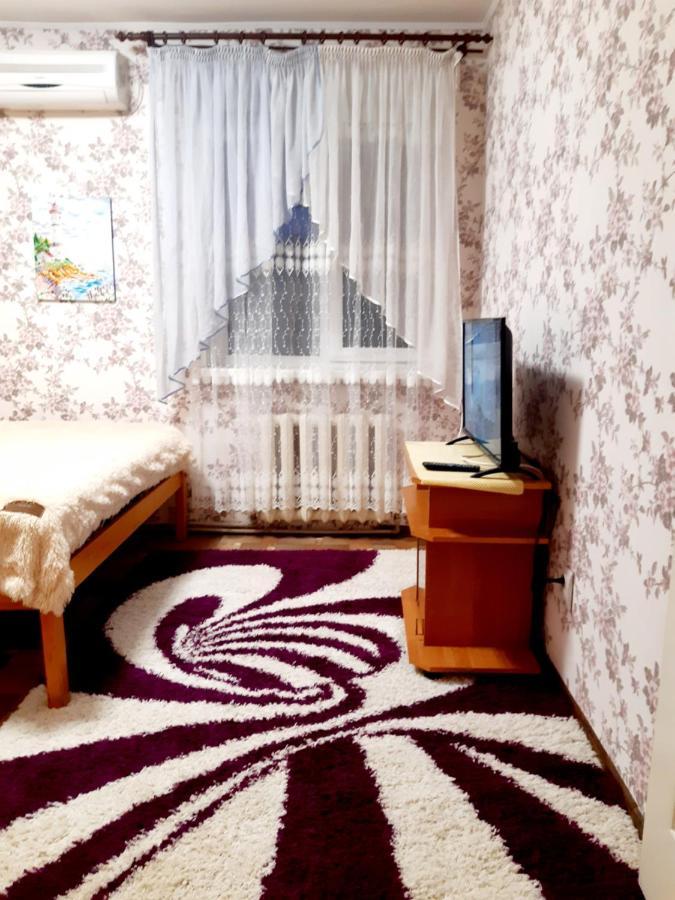 Appartement Шевченко 2 à Kropyvnytsky Extérieur photo